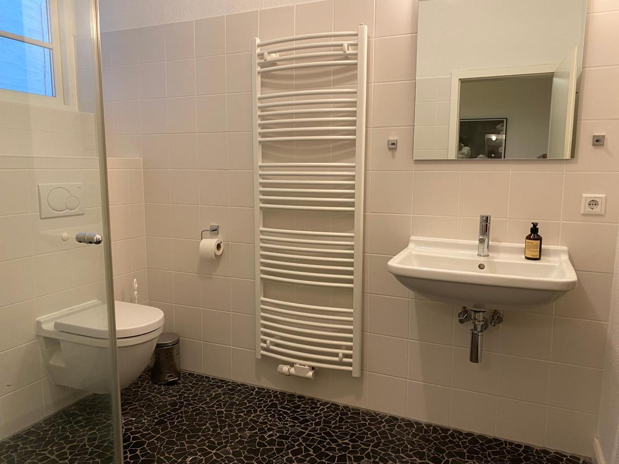 Innenstadt-Oase Im Kapitaensviertel Flensburg Buitenkant foto